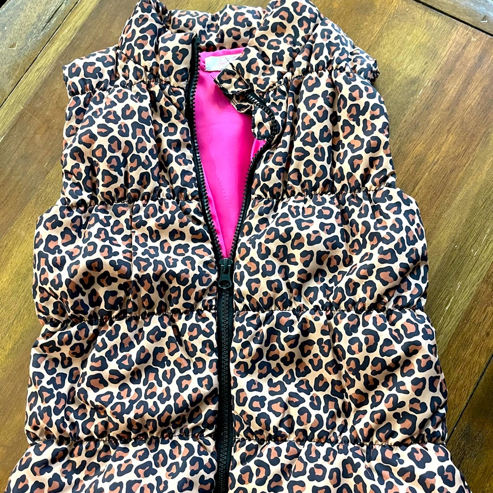 Girls size 8 puffer vest